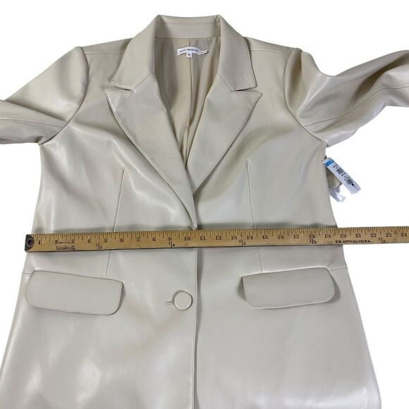 Good American 2 " Better than Leather " Oversized blazer in a cream NWT - Picture 7 of 14